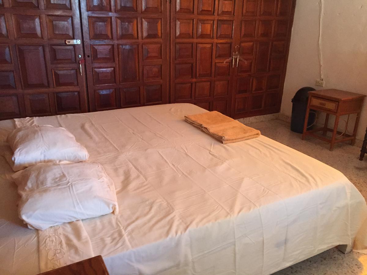 巴利亚多利德 Hostal Kin-Beh旅舍 外观 照片
